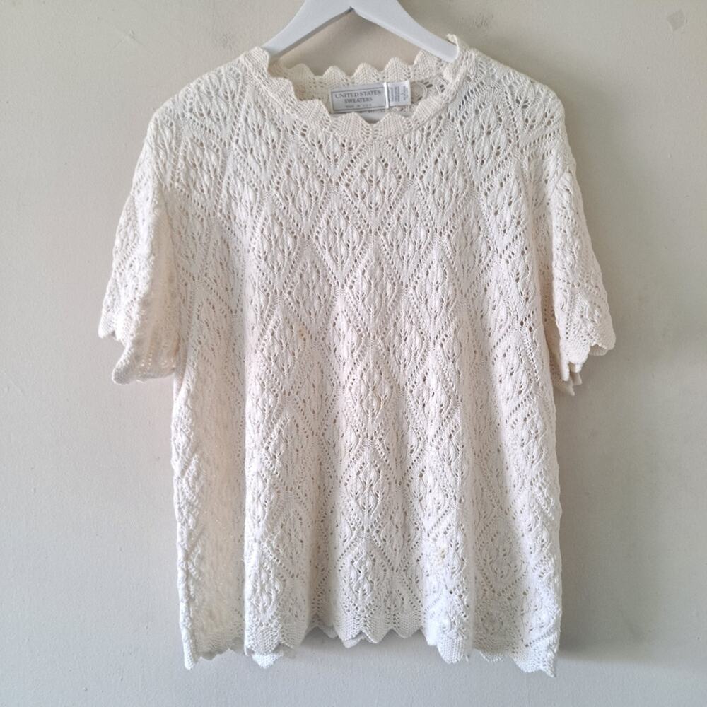 US Sweaters Ivory Leaf Design Scallop Crew Neck S/S Sweater -L